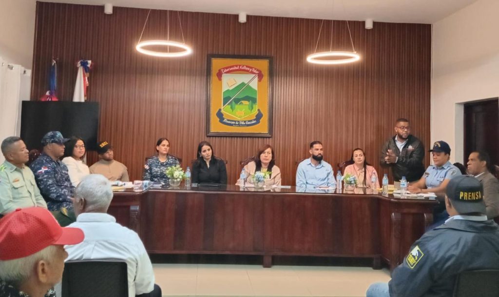 Comunidades de Villa González reportan reducción de molestias por actividad minera