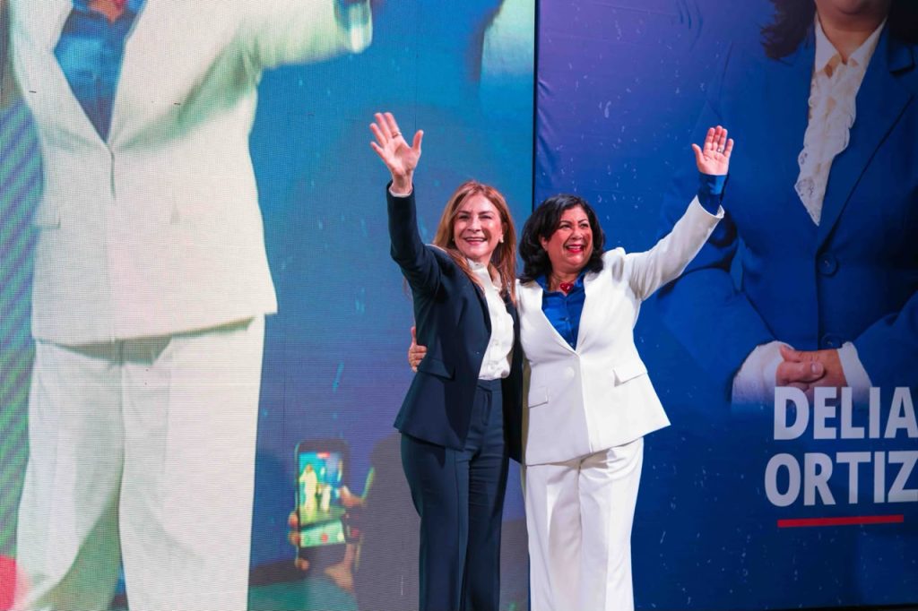 Delia Ortiz integra su estructura política al proyecto presidencial de Carolina Mejía rumbo a 2028