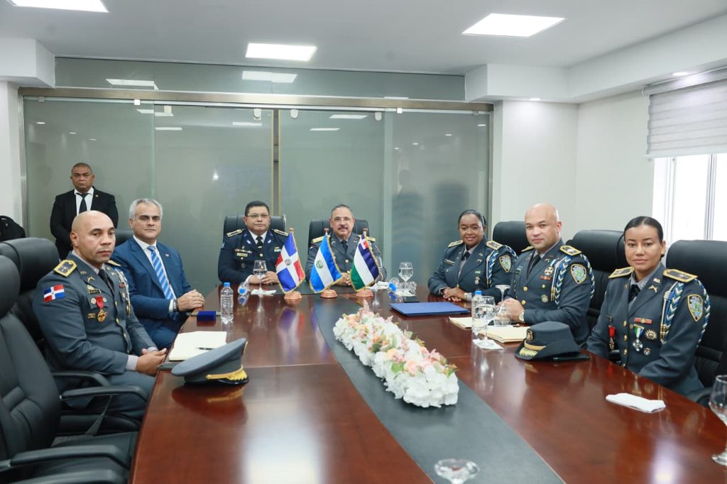 General Juan Hilario Guzmán Badía asumirá la dirección de la RINEP para 2027-2028 General Juan Hilario Guzman Badia asumira la direccion de la RINEP para 2027 2028a