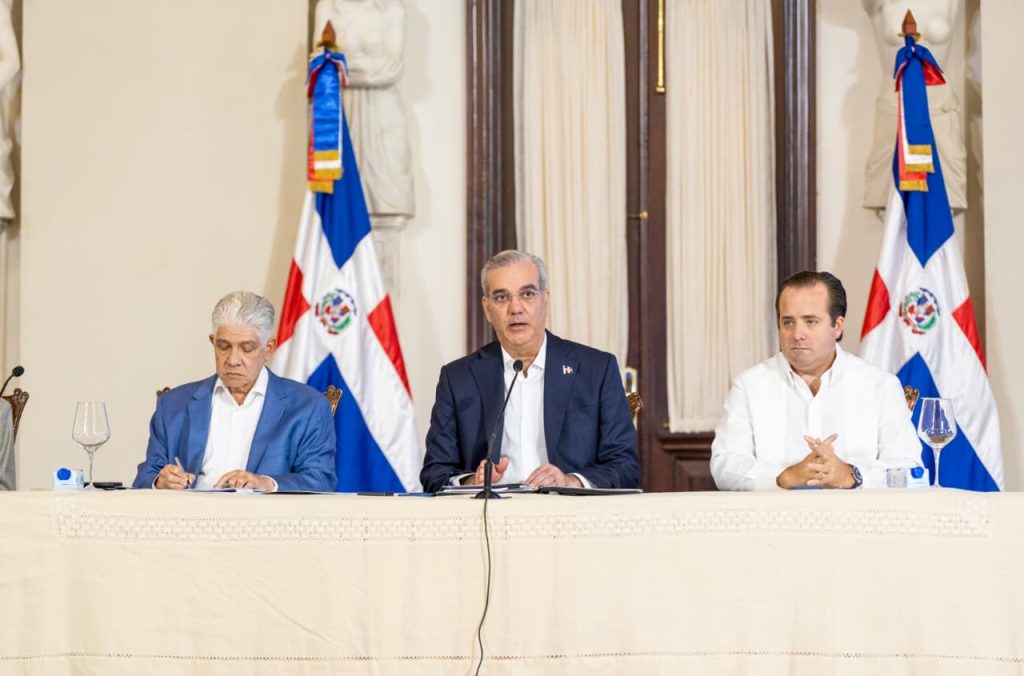 Gobierno destina más de RD$31 mil millones de fondos de Aerodom a obras en el Gran Santo Domingo