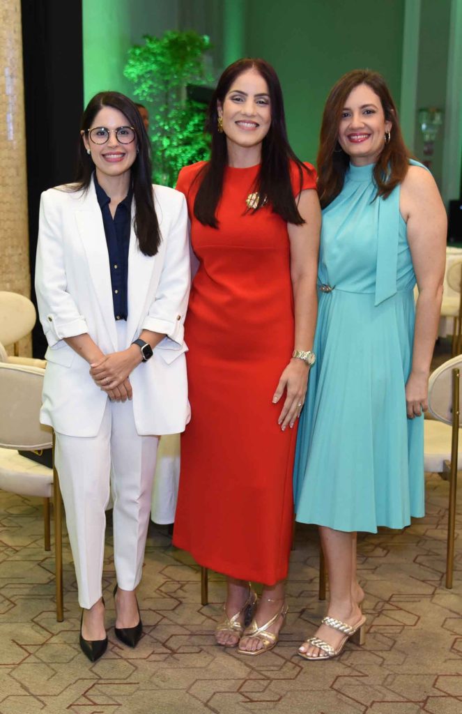 Laura Garcia Arleny Colombo y Nerisa Felix