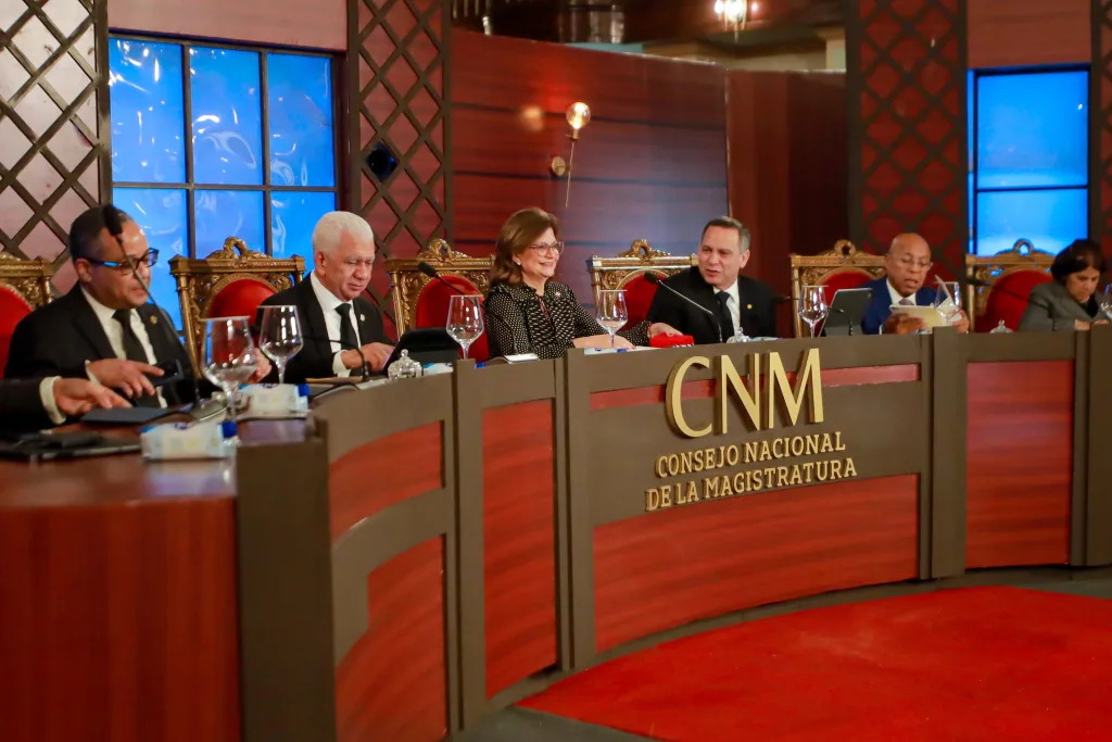 Raquel Peña encabeza segunda jornada del CNM para cubrir seis vacantes en la Suprema Corte