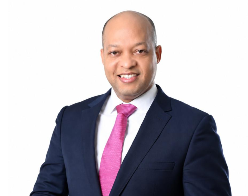Abinader designa a Raymond Familia como subdirector de Autoridad Portuaria Dominicana Abinader designa a Raymond Familia como subdirector de Autoridad Portuaria Dominicana
