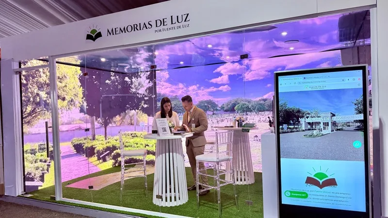 Fuente de Luz gana por segundo año consecutivo el reconocimiento a Módulo Destacado en Expo Cibao Stand de Memorias de Luz, por Fuente de Luz