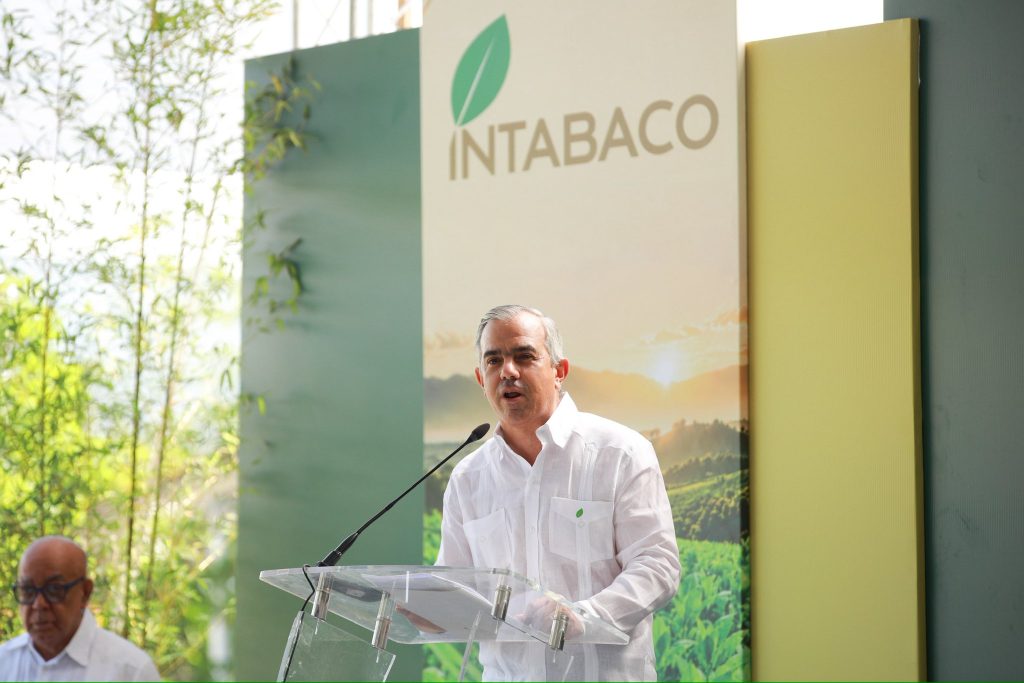 Raquel Peña resalta auge del tabaco dominicano: US$1,340 millones en ventas y 122 mil empleos ivan ehrnandez guzman eljacaguero